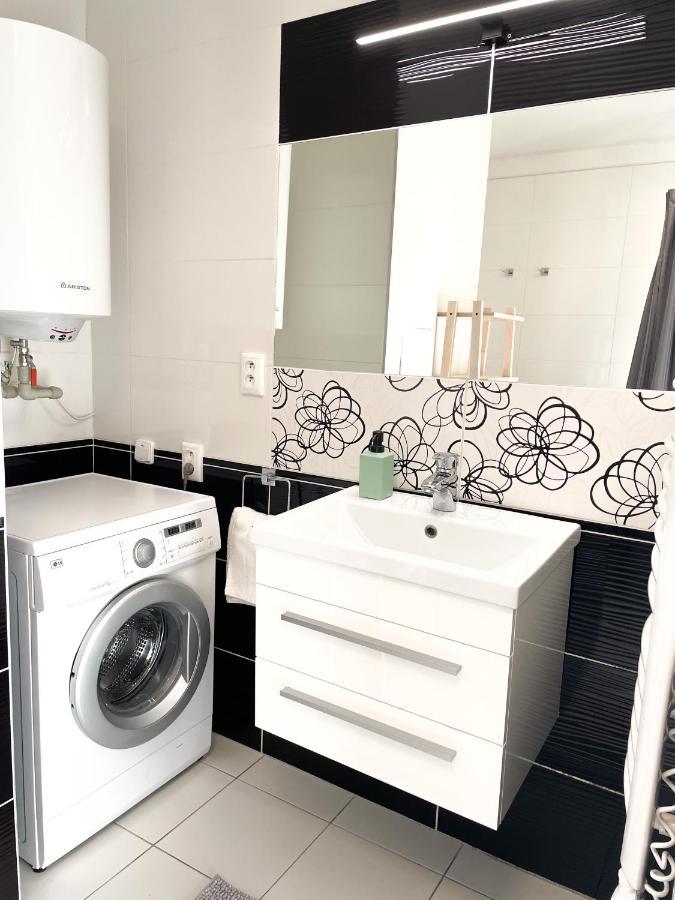 Luxury Apartments Panorama 도노발리 외부 사진